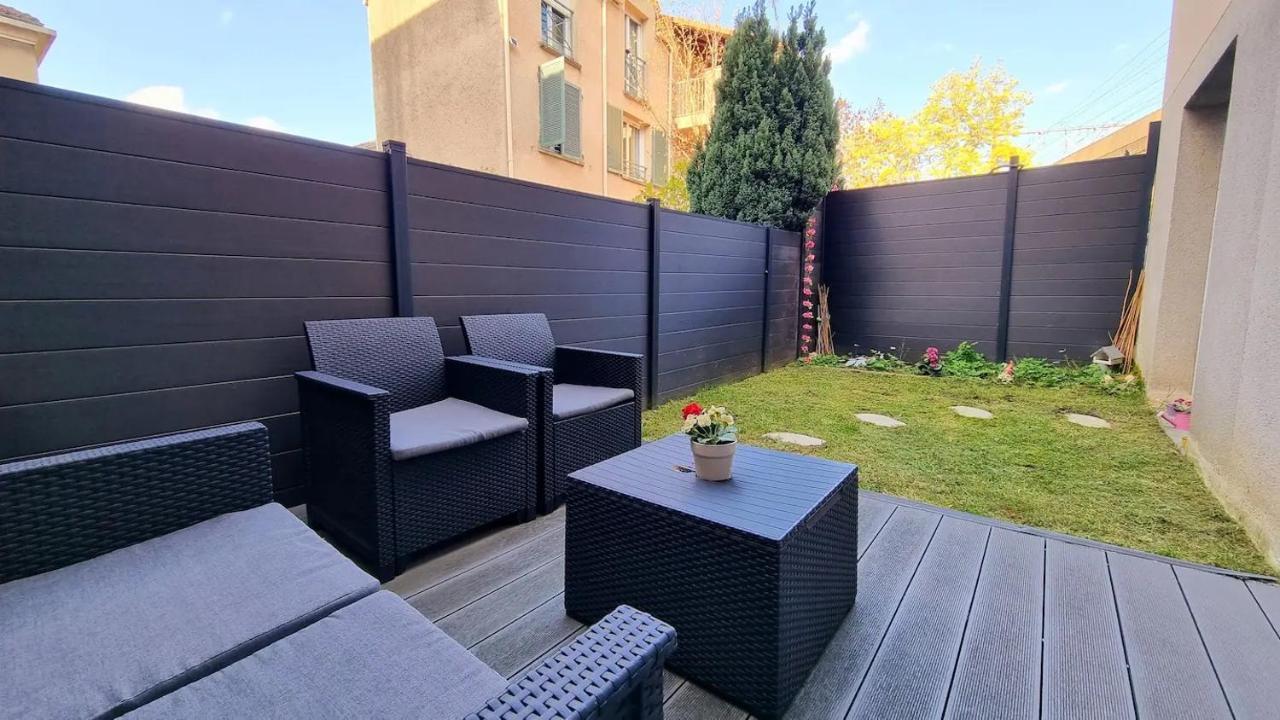 Superbe Appartement Avec Jardin Proche Versailles Saint-Cyr-lʼÉcole 外观 照片